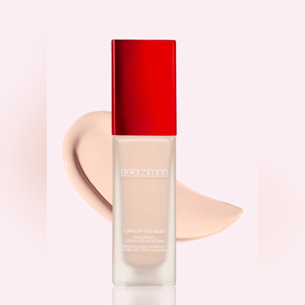 ONE/SIZE TURN UP THE BASE
FULL BEAT LIQUID FOUNDATION - FAIR 15 (R)